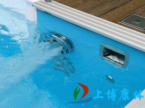 惠州游泳池工程说说游泳池区内应配备的设备