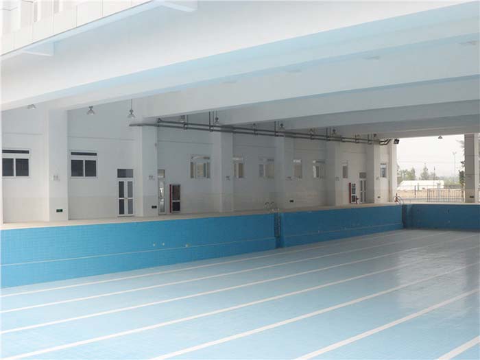 广东深圳游泳池设备工程